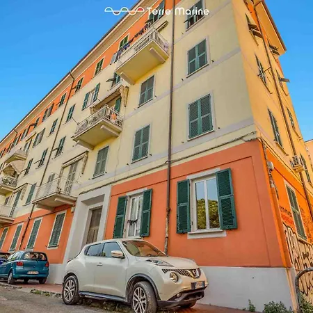 Le Libellule, Terre Marine * La Spezia